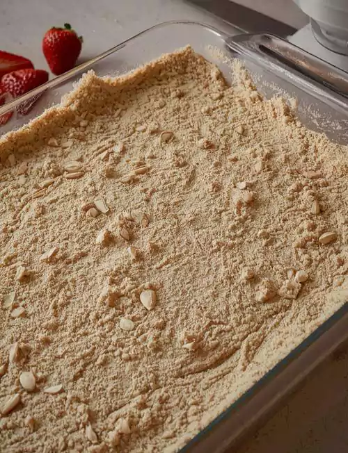 Keto Strawberry Icebox Cake 1