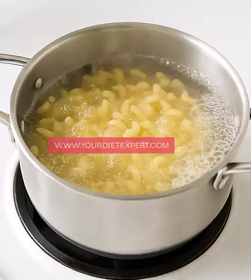 High-Protein Baked Mac and Cheese 1