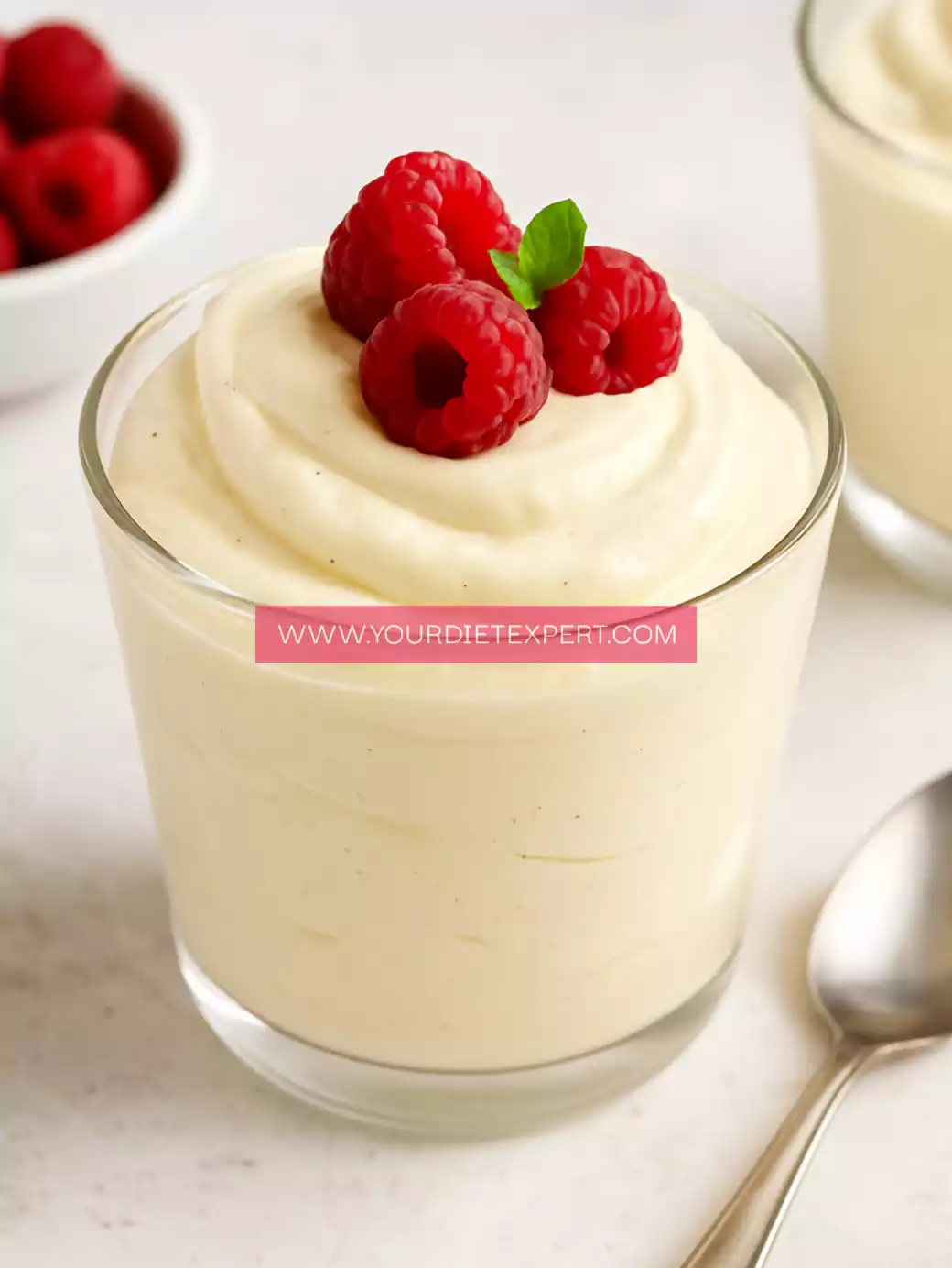 High-Protein Vanilla Cheesecake Mousse (Low-Calorie, No Sugar, 5-Minute Dessert)