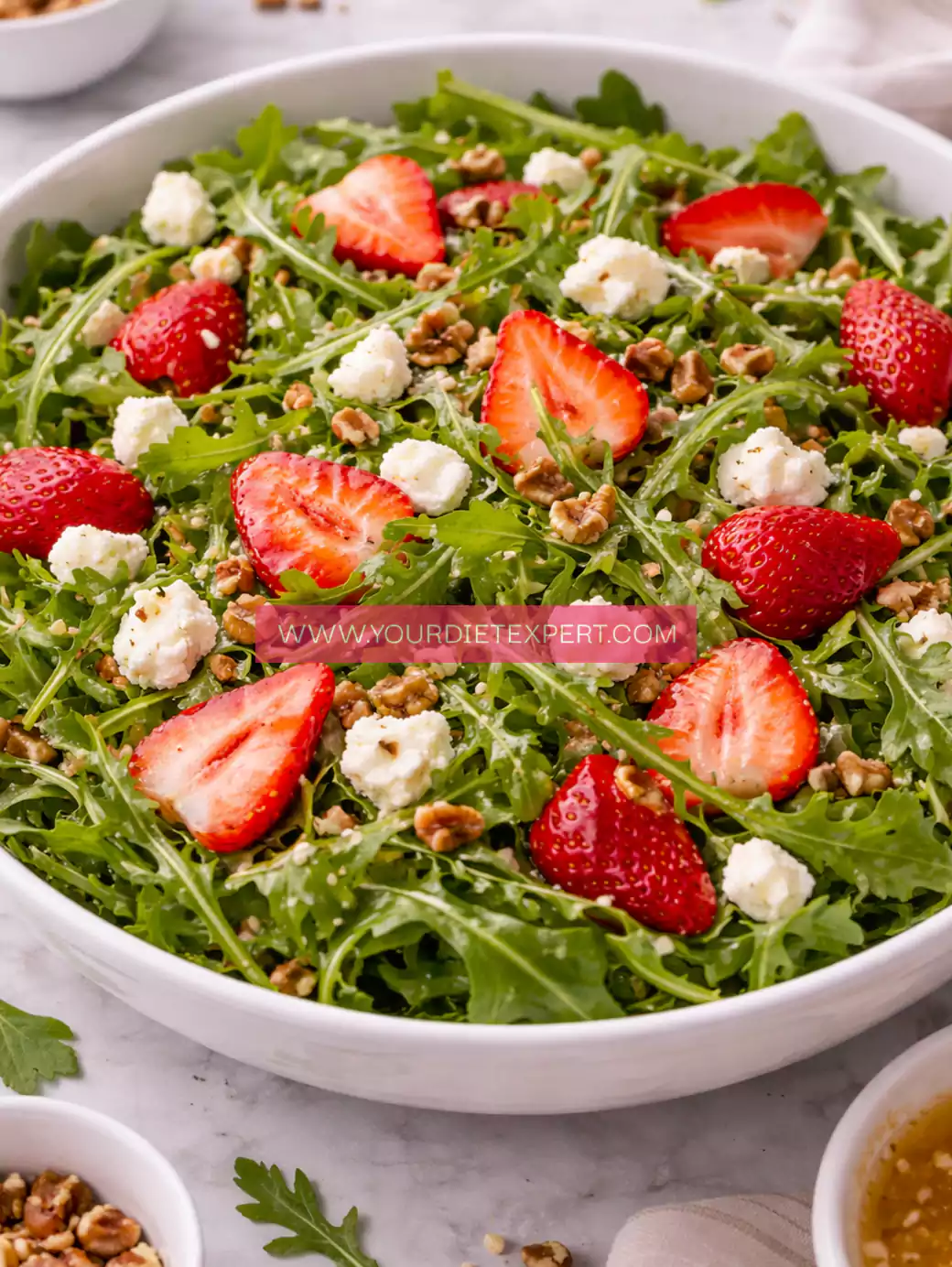 Keto Arugula Goat Cheese Salad with Strawberries (Fresh, Low-Carb & Elegant)