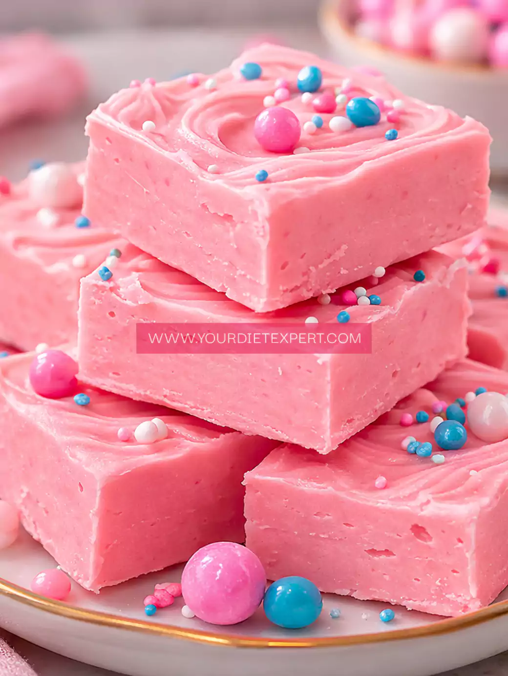 Keto Bubblegum Cloud Fudge (Sugar-Free, Low-Carb No-Bake Dessert)