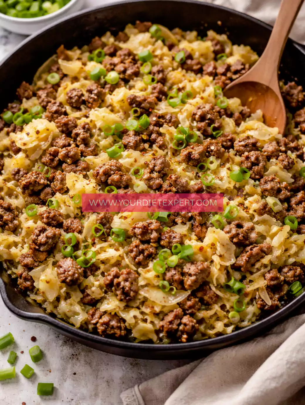 Keto Ground Beef and Cabbage (Low Carb, Easy & Healthy Dinner)